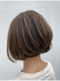 オリーブベージュボブヘアー