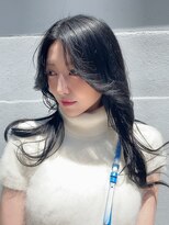 ピークアブー アヴェダ アトレ恵比寿(PEEK-A-BOO AVEDA) 大人可愛い レイヤーロング 顔まわりレイヤー 毛先ワンカール