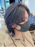 青み強めのグレージュ