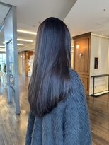 ザック ヴィ(ZACC  vie)&nbsp;レイヤーカット/セミロング/艶カラー/学割U24