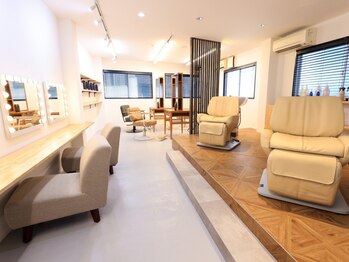 リコローレ(RE:COLORE)の写真/中央区、日本橋エリアでは珍しいヘアカラーリタッチ専門店！髪だけでなく心も癒すプライベートサロン◎