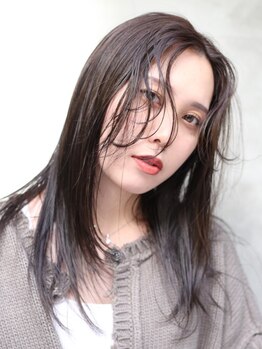 スペシウムバイアンバースデー(spacium by UNBIRTHDAY)の写真/お顔の印象に、一番大切な顔周りのカット＊どんなファッションにも馴染むデザインにー。