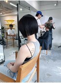 ヘルシーブラックミニボブ