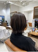 魅力倍増カールセミディシアーカラーダークアッシュショートヘア