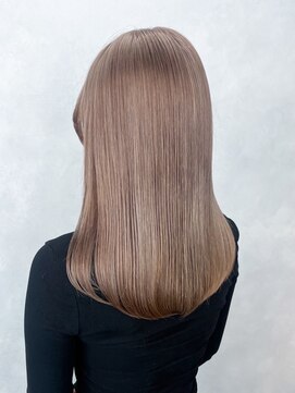 アイティーバイアルバム 八王子店(IT by ALBUM) おくれ毛ミルクティー顔周りレイヤーロング_ba558361