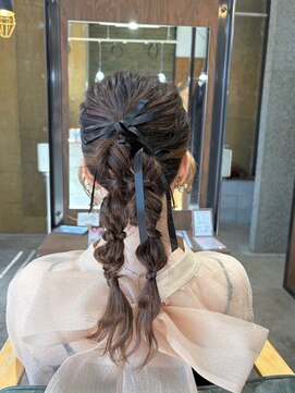 ピンズ(Pins) ツインポニー