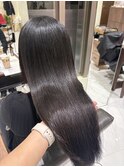 広がりやうねりが気になる方に/髪質改善縮毛矯正