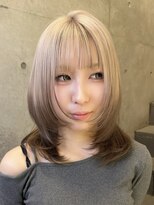 フリーラ 表参道(freera) ミディアムレイヤーカット ブリーチカラー 似合わせカット