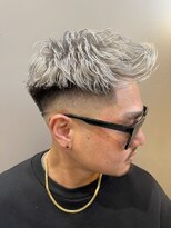 メンズ ラピス 横浜店(Men’sLapis)&nbsp;外国人風ホワイトシルバー