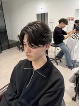 カルロイースタイル(CARLO e-style)&nbsp;センターパート【曲がる縮毛矯正】