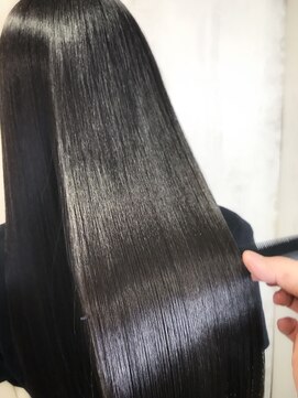 アンフィフォープルコ(AnFye for prco) 【AnFye for prco】輝くほどつやっつやの艶髪ストレートヘア