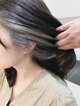 アッシュ 大宮店(Ash) イヤリングカラー【ブルージュ×シルバー】
