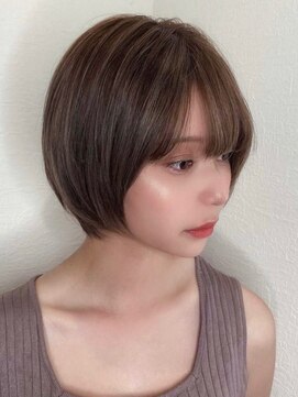 リンドヘアー(Lindo hair) ハイライトショートボブ