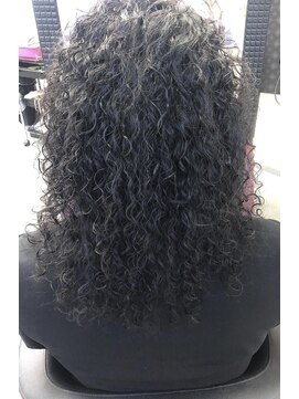 マドゥーズ ヘアショップ(Madoo's hair shop) ロックスタースパイラル