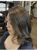 透明感グレー