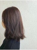 ミディアム グレージュ