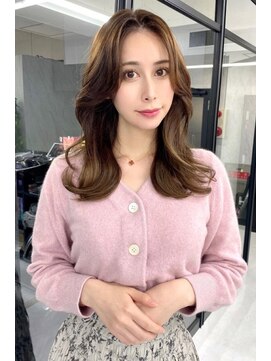 リア 大阪梅田(Ria) ～エギョモリくびれヘア　アッシュべージュ～【Ria 大阪 梅田】