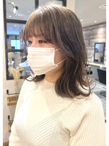 トッカ 札幌(tocca) くびれミディアム/ケアブリーチ/フォギーベージュ