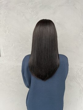 モア(Moa) ダークオリーブカラー