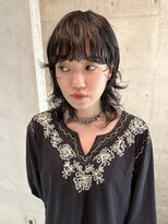 ニール(nier)&nbsp;ウルフ顔まわりカットミディアムウルフパーマ中区袋町