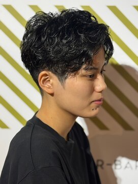 バーバーバー 四谷(BARBER-BAR) ビジネス爽やかシャドーパーマスタイル