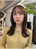 ミディアムロング/シースルー/前髪/顔まわりレイヤー