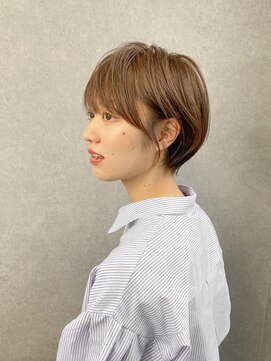 ラル(Lull) 【奥山敬大】キレイにまとまる大人ショート/カーキベージュ