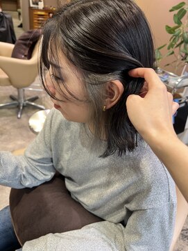 インビテーション 名古屋(invitation) 顔まわりレイヤー × インナーカラー