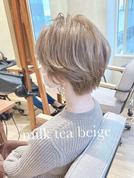 ヌフ(neuf) 透け感ミルクティーベージュ×クールショート【イメチェン】