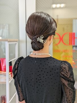 ヒデ美容室 シニヨンヘアアレンジ～お呼ばれヘア