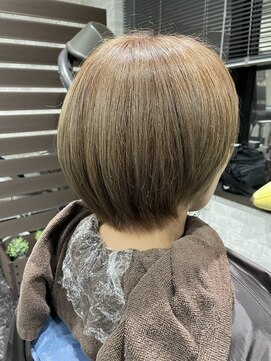 ヘアメイクアクト 都賀店 ブリーチなしで叶う艶グレージュ