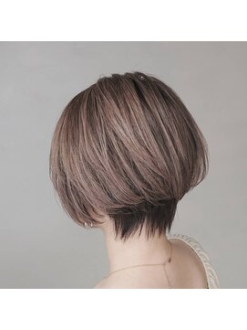 フィゼル 福島店(fizelle) ショートボブ 中村雄蔵