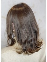 ジーナ セントラル銀座(Zina)&nbsp;ことりベージュ大人可愛いミディ　Ｚｉｎａ　ＣＥＮＴＲＡＬ出口