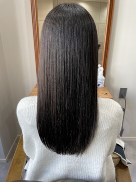 クオーレ(CUORE) 髪質が柔らかくなる超自然なうる艶縮毛矯正