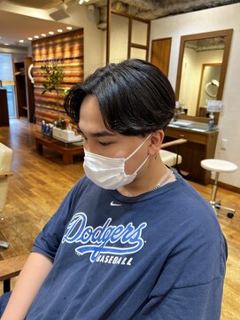 エクリ 麻布十番(equri) ニュアンスセンターパート