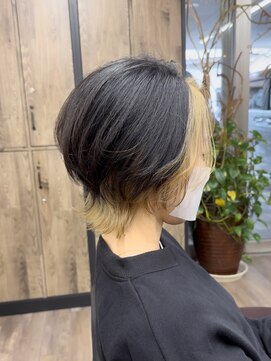 ヴィフ 大船(VIF) ウルフカット/ショートウルフ/ボブウルフ/インナーカラー/大船駅