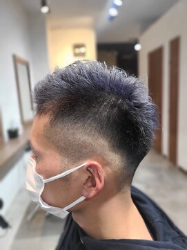 ディードア ヘア ヴィジョン(Ddoor hair vision) フェードスタイル