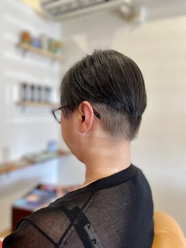 スノウ(snow) 刈り上げアシメ