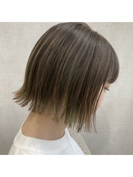 ペタロ(petalo.) 王道のベージュカラーにうっすらポイントカラーを