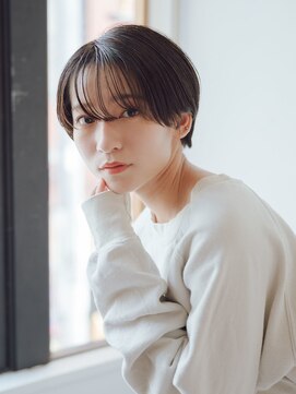 アン グラン(en gran) 大人クールショートヘアシースルー前髪あり【20代30代40代50代】