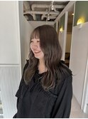 トーンダウンでグレージュ