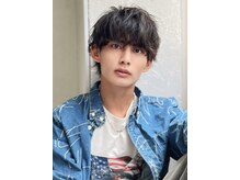 アグ ヘアー シフレ 本町通り店(Agu hair sifle)