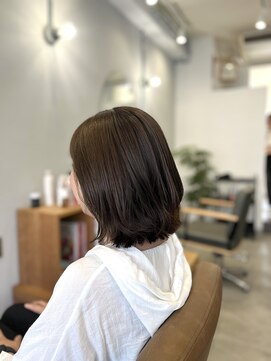 トトノウ 切りっぱなしボブ