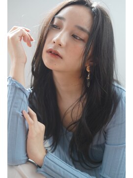 ルフュージュ バイ プロデュース 相模大野店(Refuge by Produce) 暗髪/レイヤーカット/長めバング