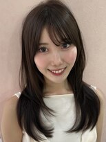 アミー 駒澤(Ammy komazawa)&nbsp;レイヤーカット/レイヤー/顔周り/ミディアム/オリーブグレージュ