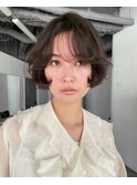 フレンチショートボブ