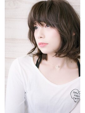 ヴィークス ヘア(vicus hair) ラベンダーアッシュ×カジュアルボブ