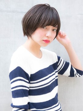 ルティア(Lutia) 小顔ショート 暗髪 似合わせカット