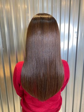 ジーナ 渋谷駅前(Zina) エアリーミディショートパーマ黒髪ホワイトアッシュ