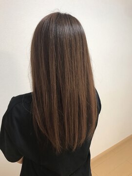 ヘアースタジオフォルム ロングナチュラルスタイル